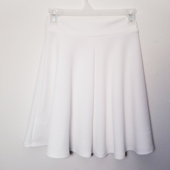 Nwt Soprano Small White Skater Skirt - Picture 2 of 3